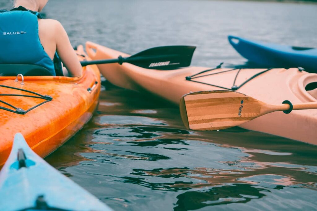 ROUTES ON KAYAK