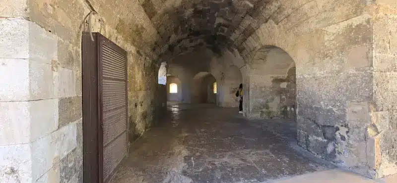 Interior de La Mola