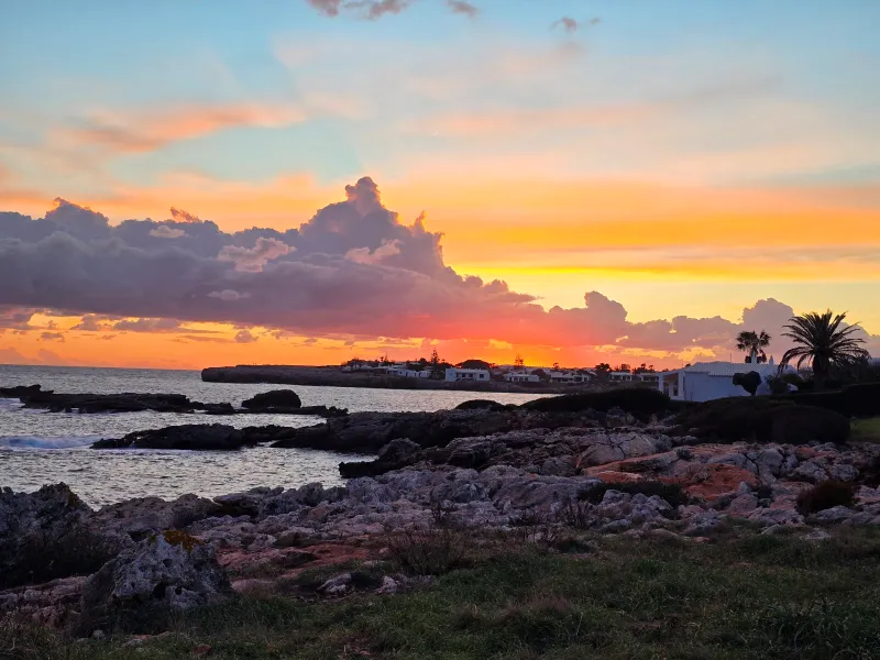 Atardecer Cala de ALCAUFAR